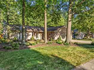 9249 Barton Dr, Strongsville, OH 44149