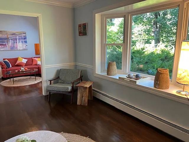 Front entrance with opening to living/dining space