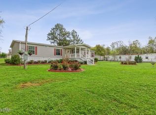 3068 Px Ranch Rd, Cottondale, FL 32431