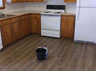 2611 17th Ave NE, Hickory, NC 28601