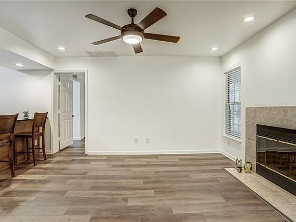 4th image of 7685 Northcross Dr Unit 426