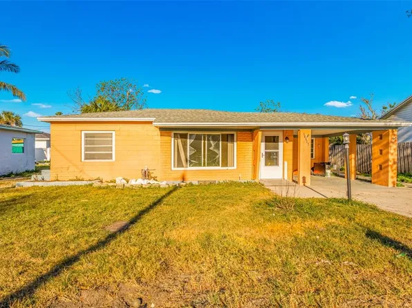 14017 Miramar Ave, Madeira Beach, FL 33708