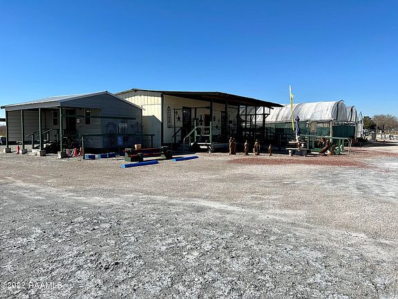 5th image of 4020 Highway 190