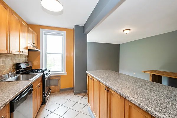 Sold by Compass | media 9