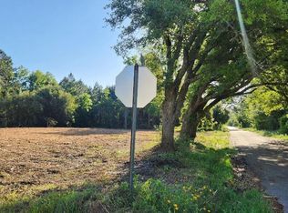 102 McClung St #1, Pass Christian, MS 39571