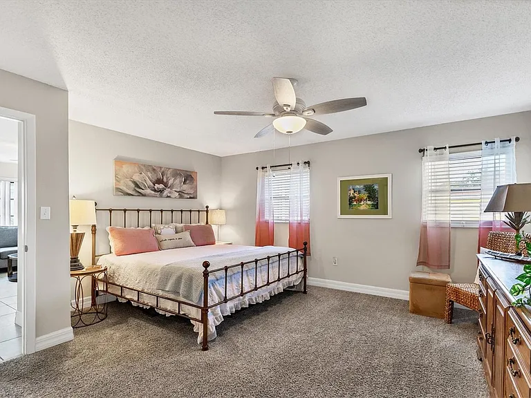 6283 Green View Cir #102 — Photo 11