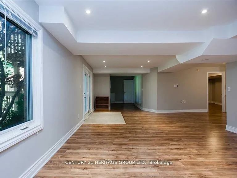 1001 Lockwood Cir — Photo 18