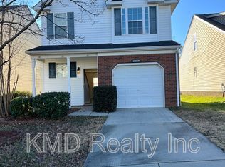 10823 Derryrush Dr, Charlotte, NC 28213