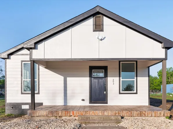 503 N Hopkins Ave, Corsicana, TX 75110