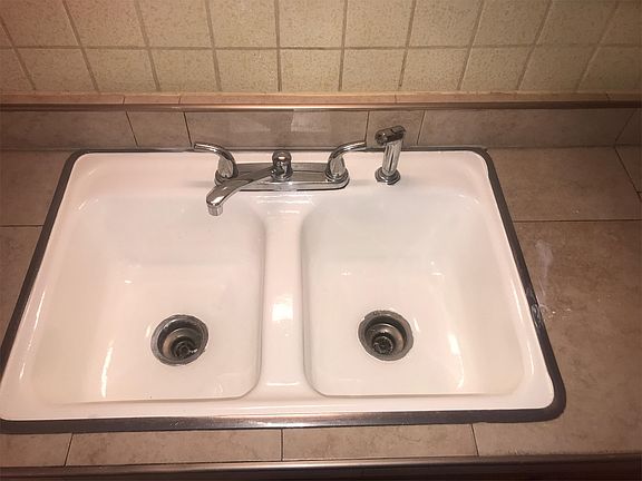 2nd image of 7945 S Dobson Ave APT 2D