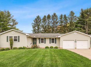 2116 Lucille Dr NE, Lancaster, OH 43130