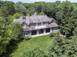 1070 Fisher Ln, Winnetka, IL 60093