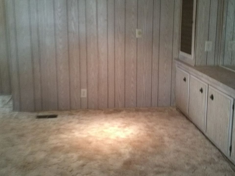 1st image of 1010 E Bobier Dr Space 124