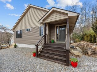19 Dunsmore Ave, Black Mountain, NC 28711