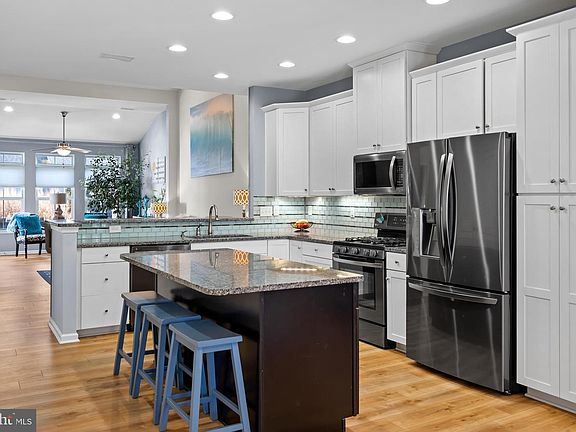 4th image of 31351 Falmouth Way