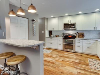 5530 Starboard Ct, Fairfax, VA, 22032