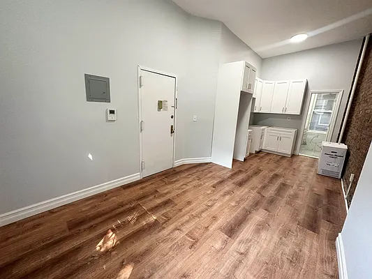 Rented by Massada Home Sales Inc | media 6