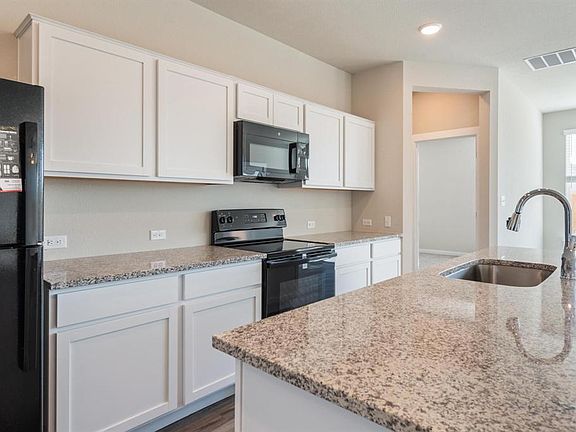 5th image of 20203 Park Strip St #A