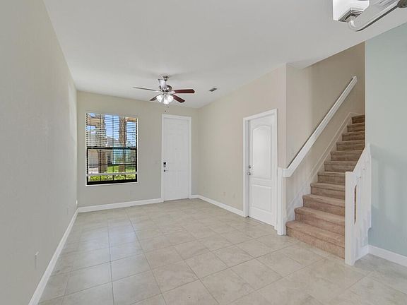 4th image of 9878 E Villa Circle