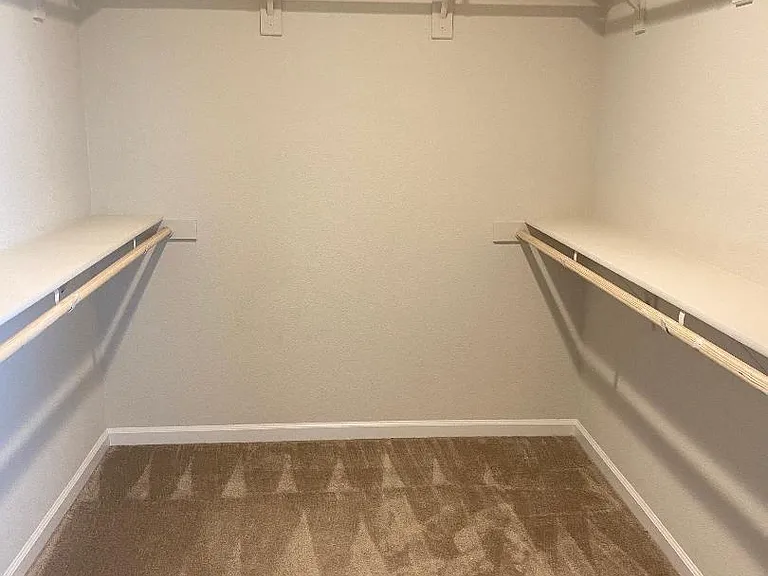 3636 Landmark Cir — Photo 21