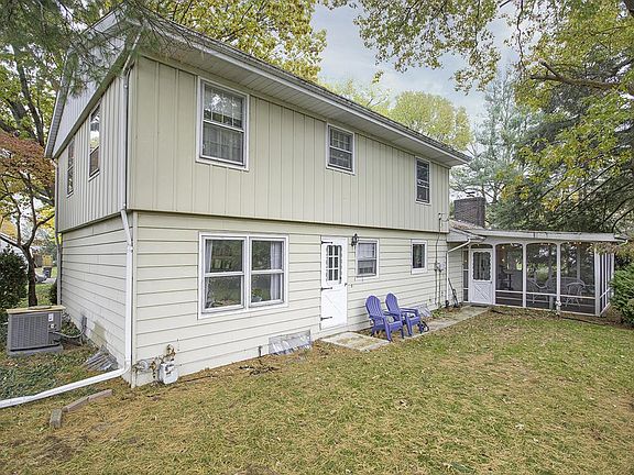5th image of 3109 Birch Dr