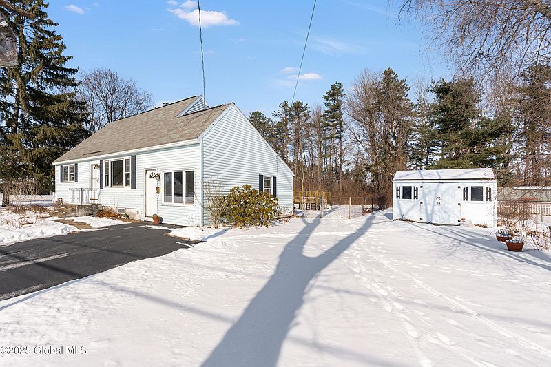 2nd image of 29 Velina Drive