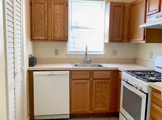 1619 A St NE APT 4, Washington, DC 20002