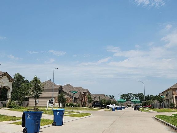 5th image of 7443 Merrylands Dr