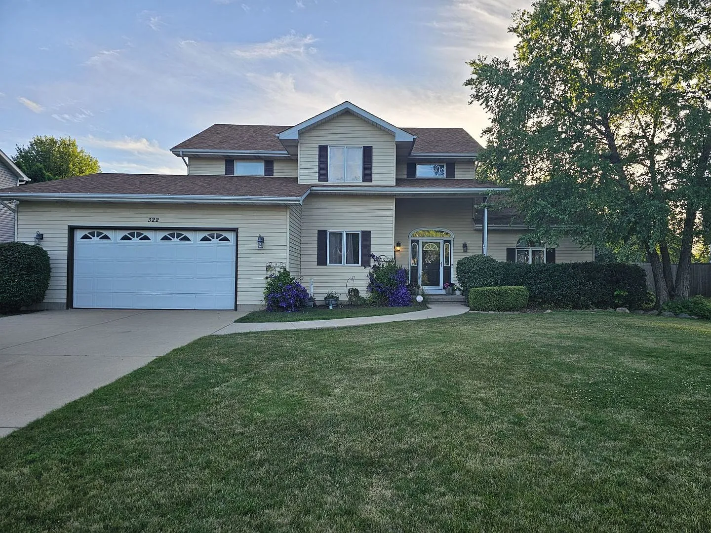 322 Old Darby Ln photo 1