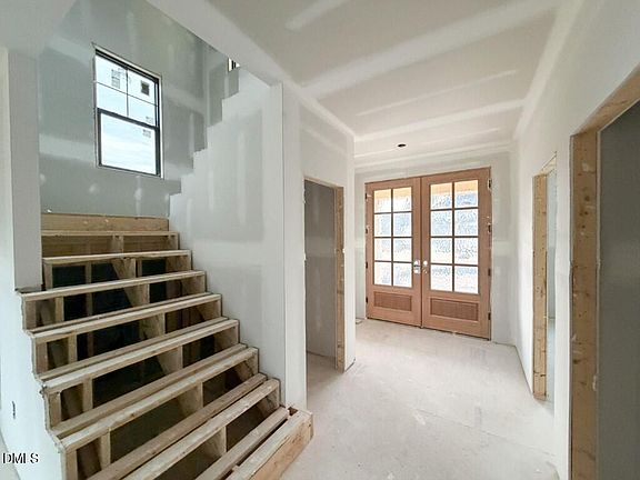 4th image of 80 Firefly Ln