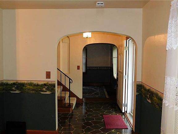 3rd image of 10 Bessemer St