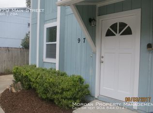 979 Main St, Atlantic Beach, FL 32233