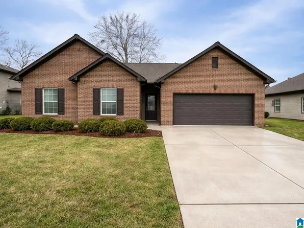 106 Falling Waters Ln, Maylene, AL 35114