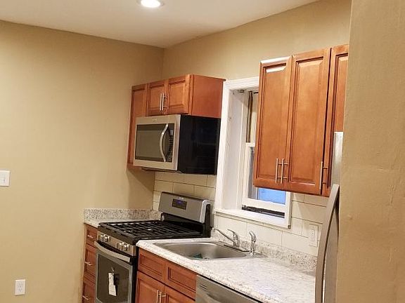 Stainless appliances!