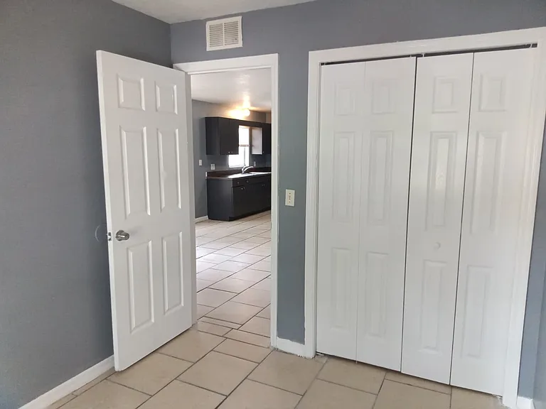 3605 N 54th St — Photo 6