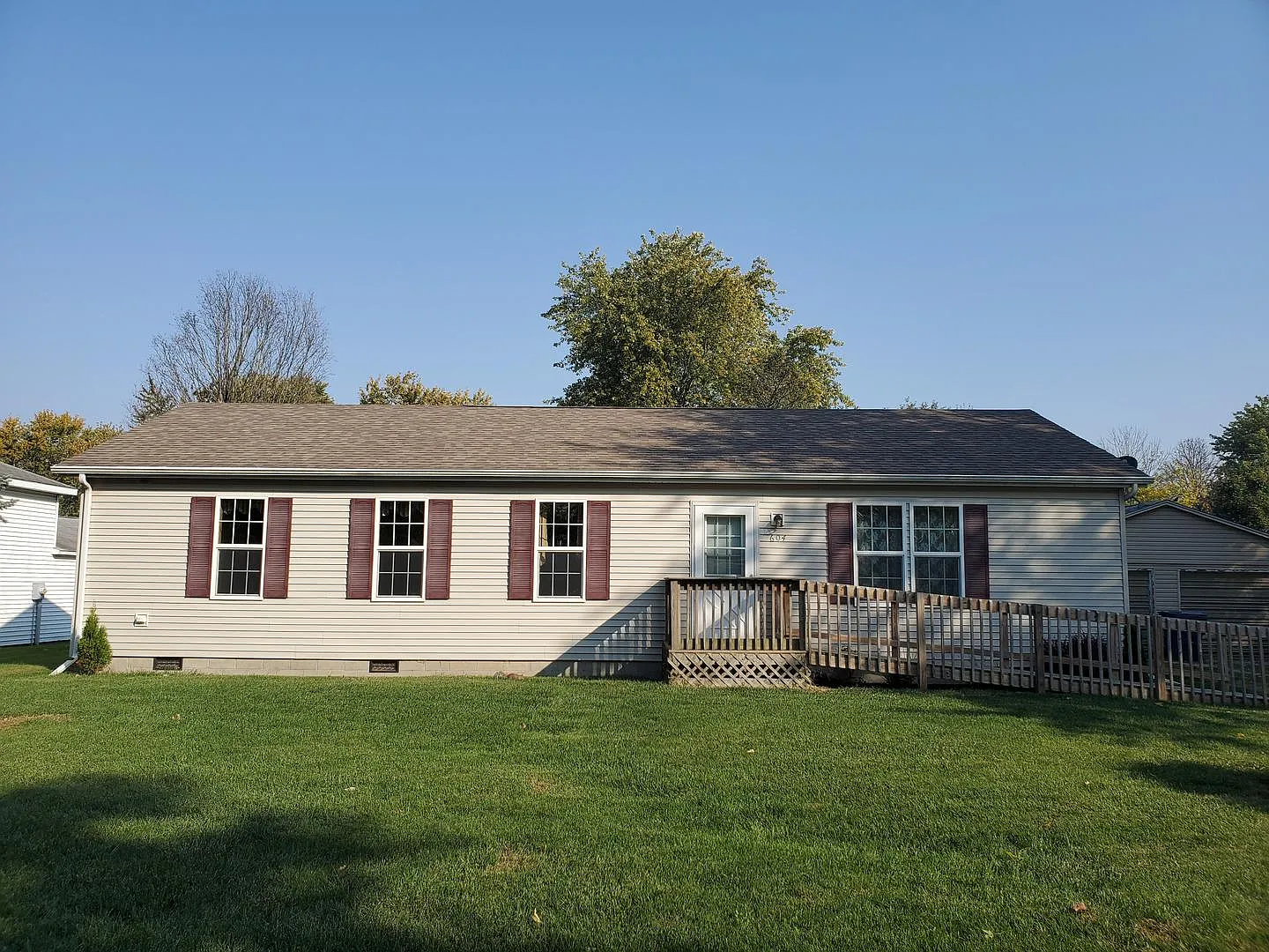 604 W Morris St photo 1