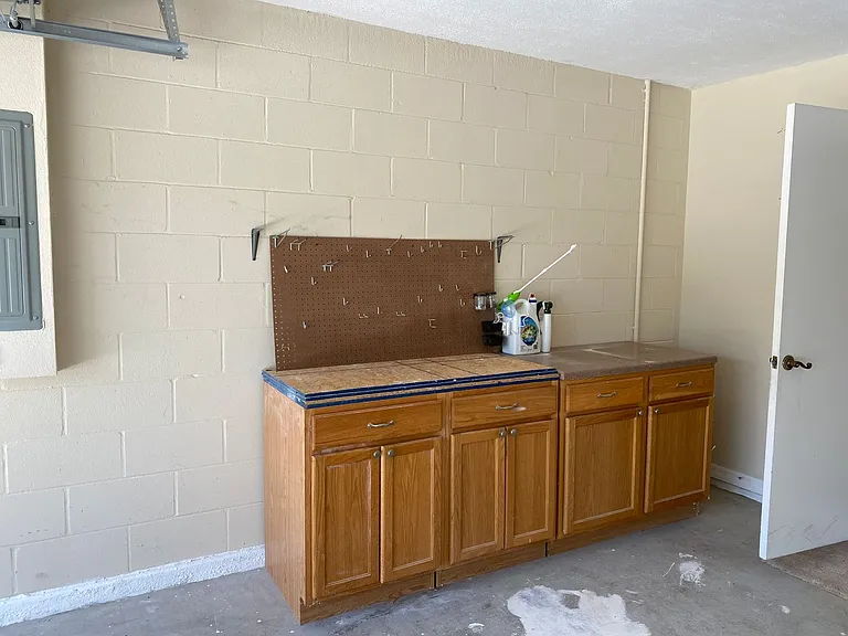 4346 Four Lakes Dr — Photo 34