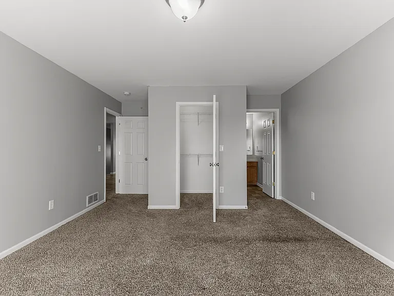 13165 Turnberry Ct — Photo 20