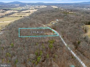 138 S Peiffer Rd, Wellsville, PA 17365