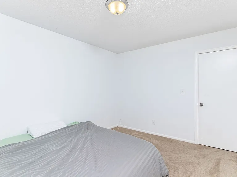 3864 Meadowbrook Ct — Photo 20