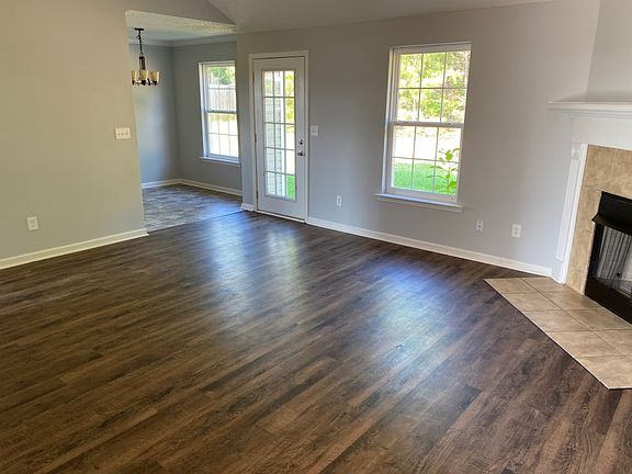 4th image of 15626 Hagler Dr