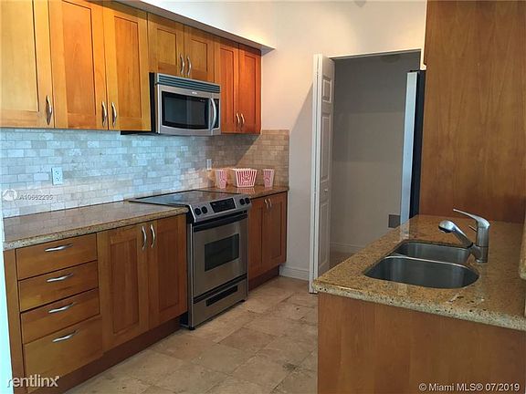 4th image of 1755 E Hallandale Beach Blvd Unit 1703E