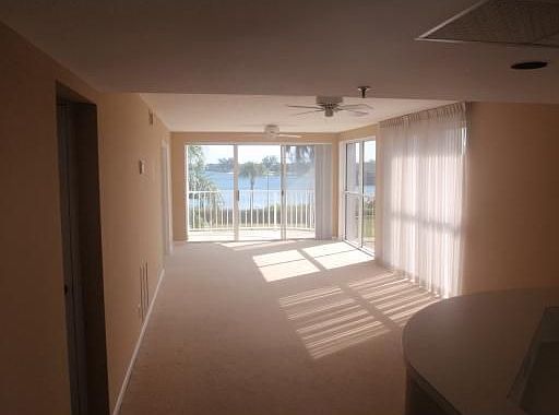 4th image of 3901 S Flagler Dr APT 303