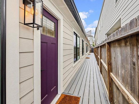 5th image of 5844 Darling St