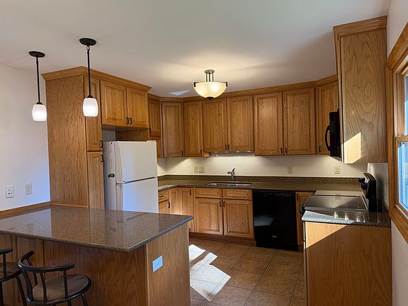 5th image of 2513 Sara Rd