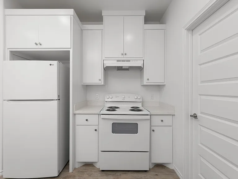 2712 Rosa Dr — Photo 6