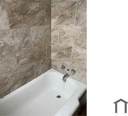 31 Eagle St #2L — Photo 6