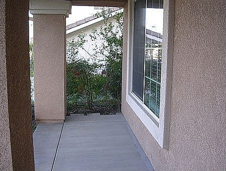 3rd image of 5645 Pine Ave