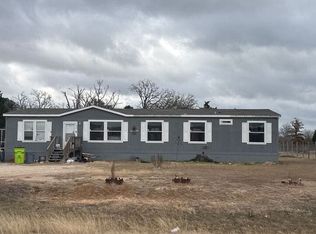 173 Buena Fortuna Rd, Elgin, TX 78621