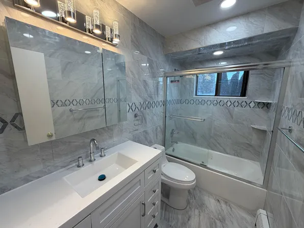 (undisclosed Address), Hicksville, NY 11801